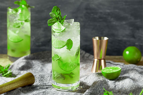 P31 Aperitivo Green: unique avec des sensations d'herbes et d'essences amères et d'orange douce et amère